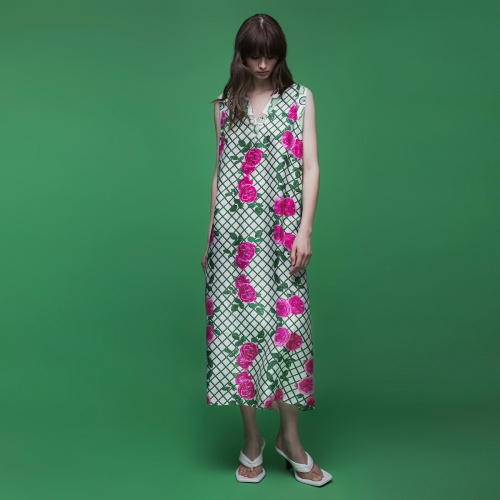 Dress "ROSES" silk by Kokosha - Dresses